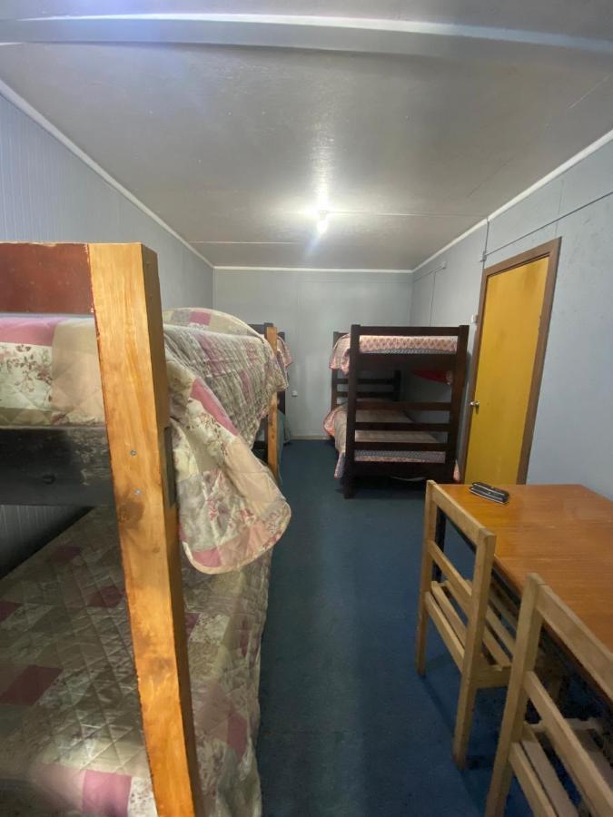 פורטו נטאלס World'S End Hostal מראה חיצוני תמונה