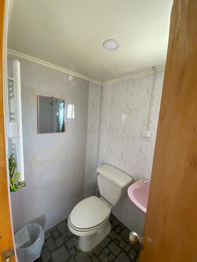פורטו נטאלס World'S End Hostal מראה חיצוני תמונה