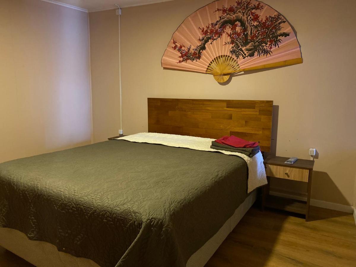 פורטו נטאלס World'S End Hostal מראה חיצוני תמונה