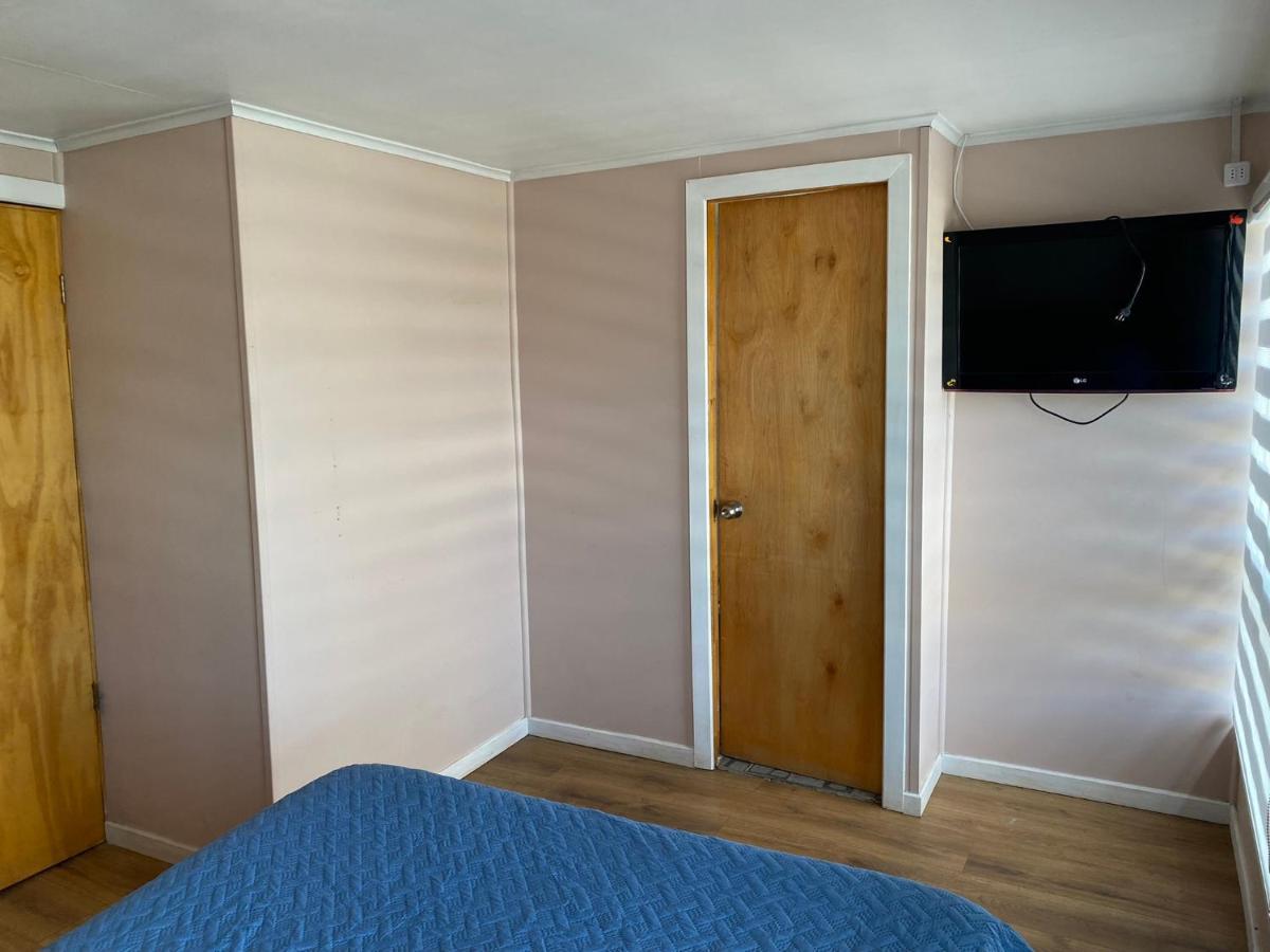 פורטו נטאלס World'S End Hostal מראה חיצוני תמונה