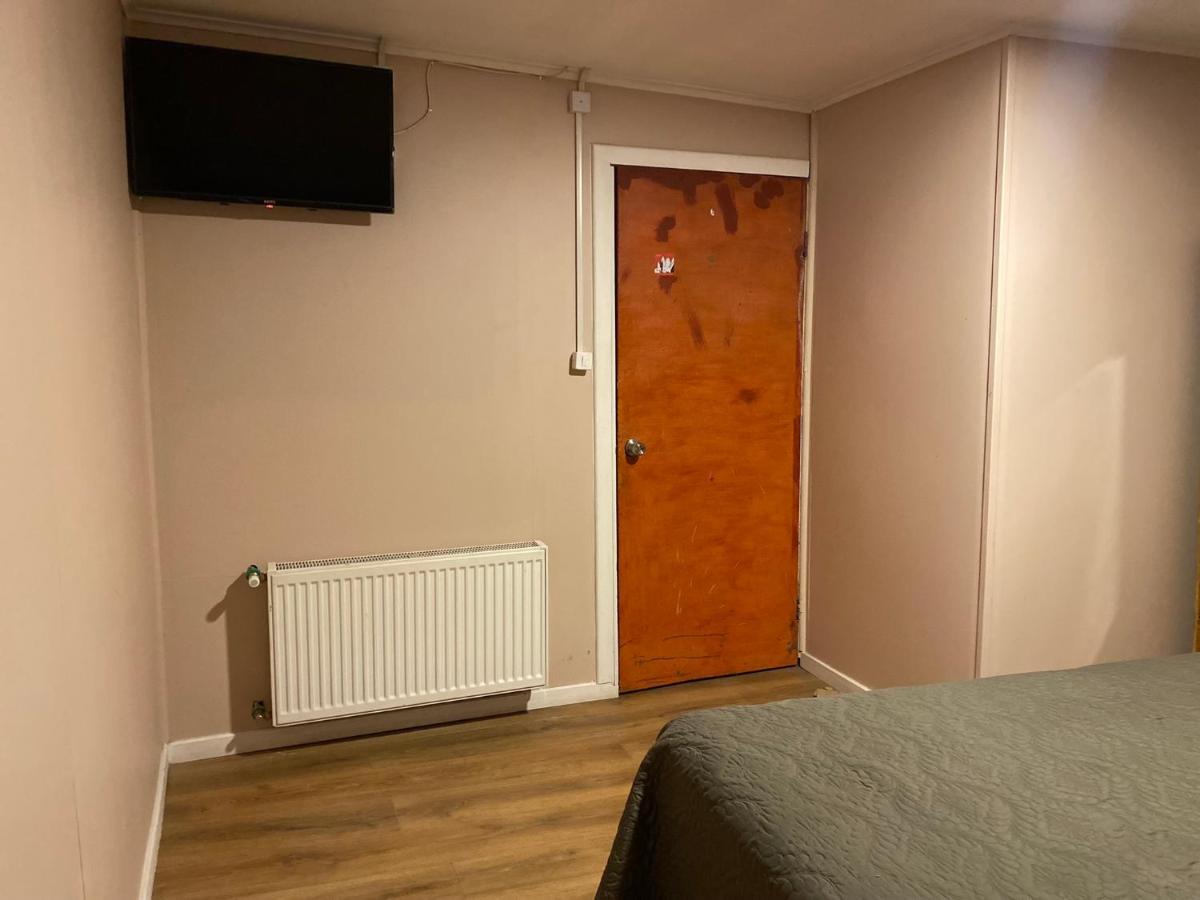 פורטו נטאלס World'S End Hostal מראה חיצוני תמונה