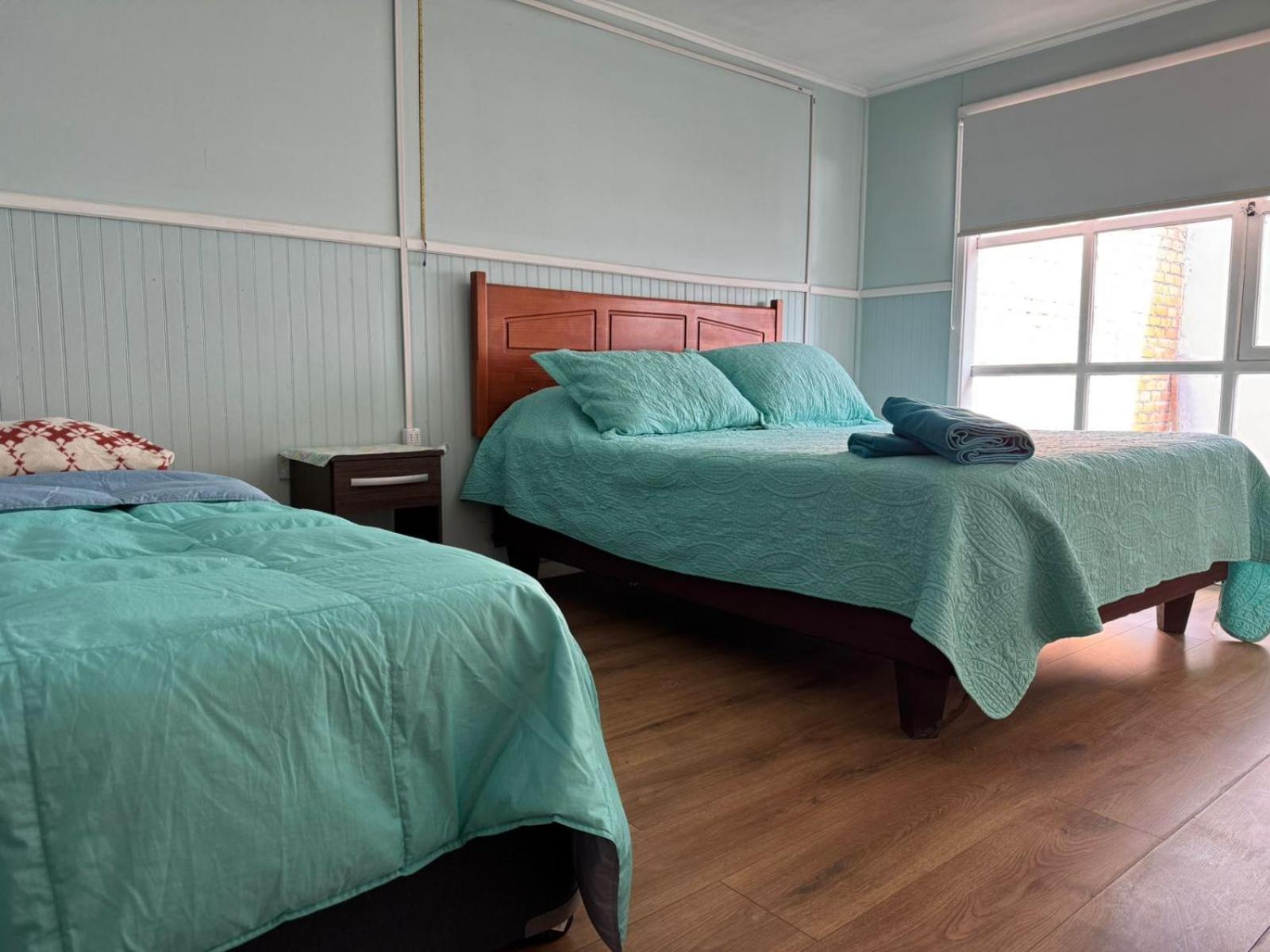 פורטו נטאלס World'S End Hostal מראה חיצוני תמונה