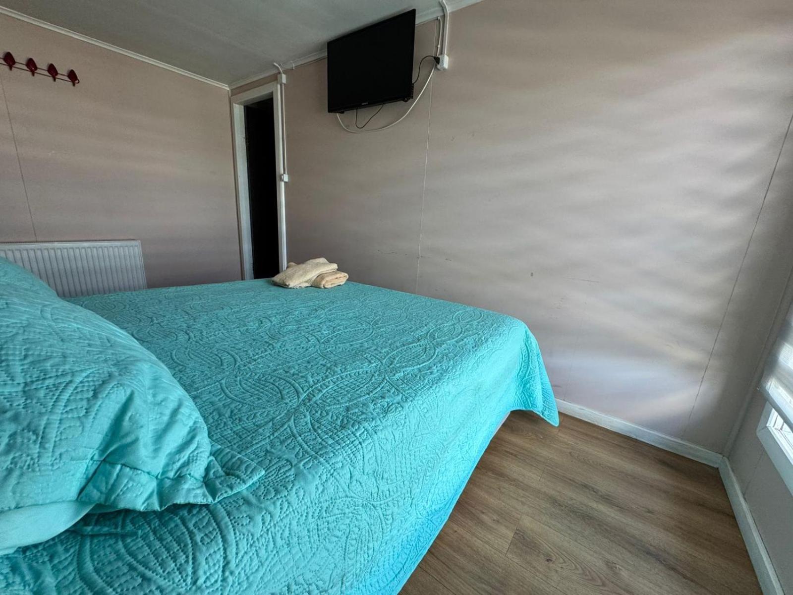 פורטו נטאלס World'S End Hostal מראה חיצוני תמונה