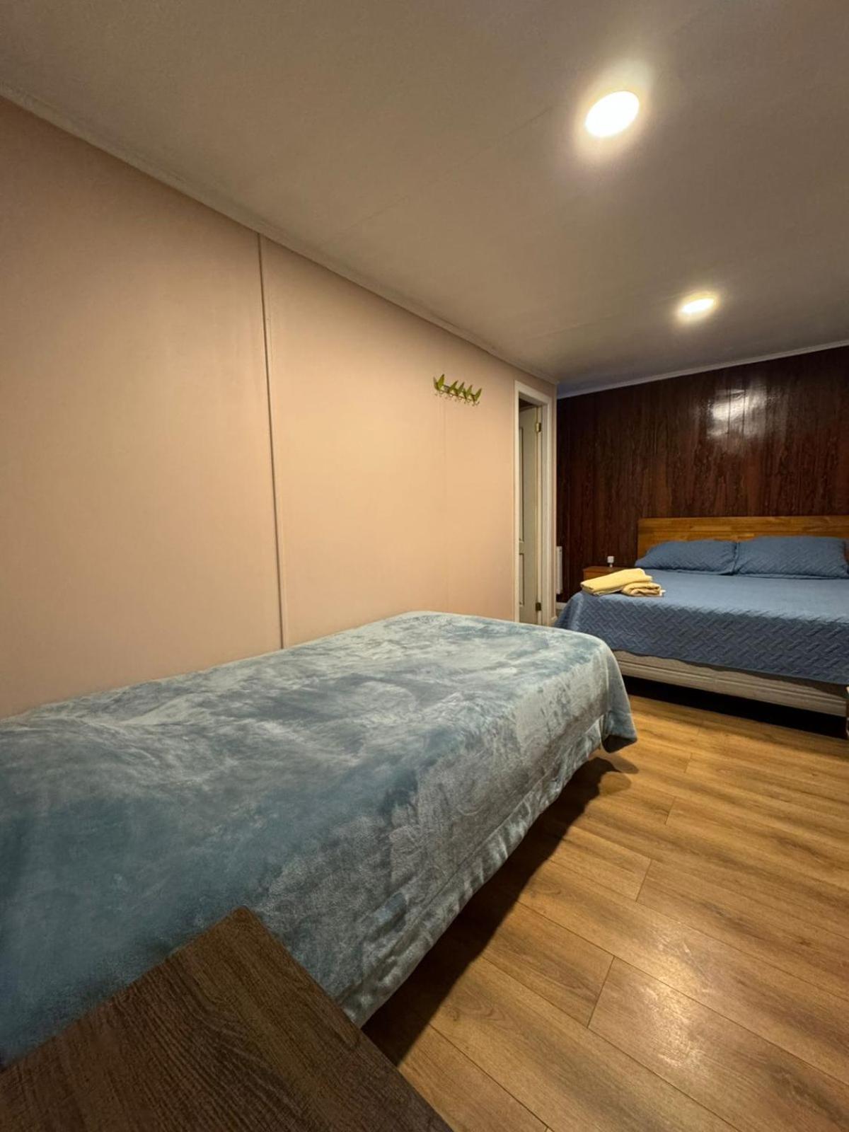 פורטו נטאלס World'S End Hostal מראה חיצוני תמונה